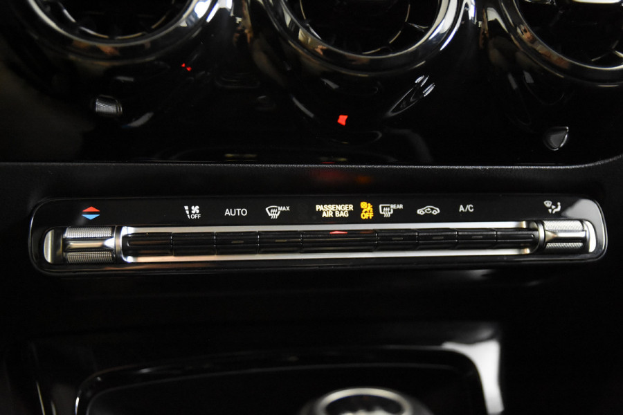 Mercedes-Benz A-Klasse 180 *1ste Eigenaar*Navigatie*Stoelverwarming*