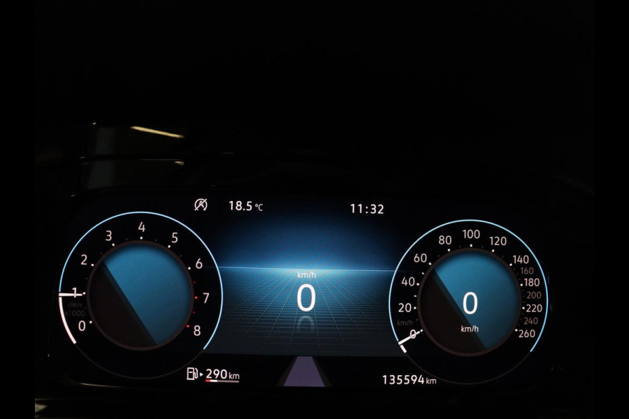 Volkswagen Golf Variant 1.0 TSI Golf | Adaptive cruise | Bluetooth | Virtueel dashboard | Climate control | Park assist | Trekhaak | 17" velgen