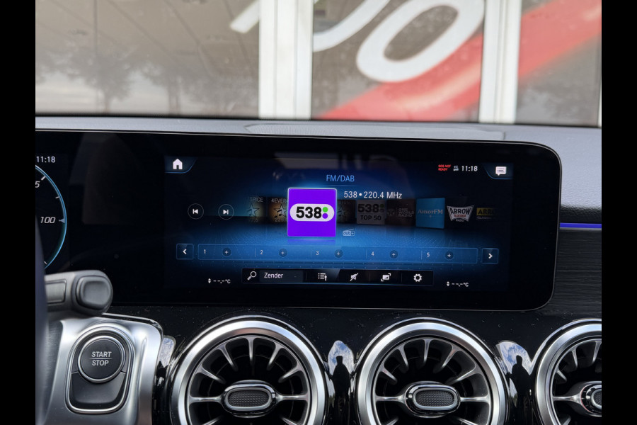 Mercedes-Benz EQB 250 Luxury Line 67 kWh / 98,50% SoH / Camera / Sensoren / Keyless / Leder /