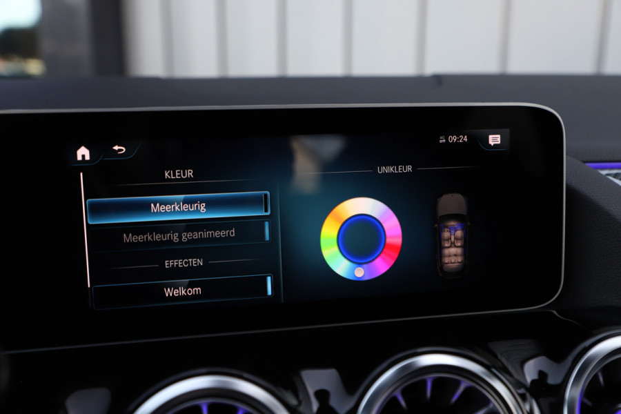 Mercedes-Benz GLA 200 AMG | 163PK | Pano | Memory | Keyless-go | Sfeerverlichting | Multibeam | Widescreen | Camera | 2020.