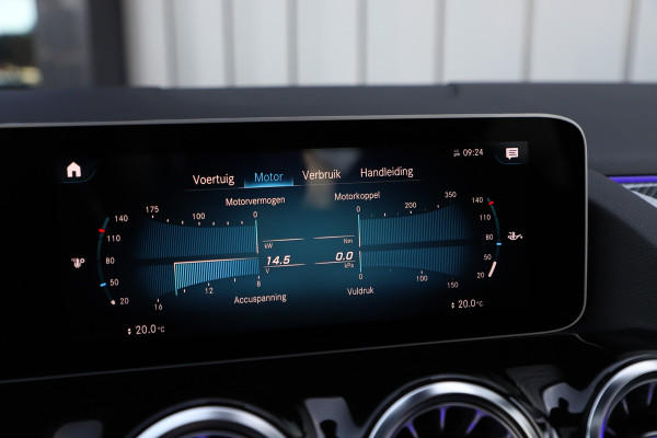 Mercedes-Benz GLA 200 AMG | 163PK | Pano | Memory | Keyless-go | Sfeerverlichting | Multibeam | Widescreen | Camera | 2020.