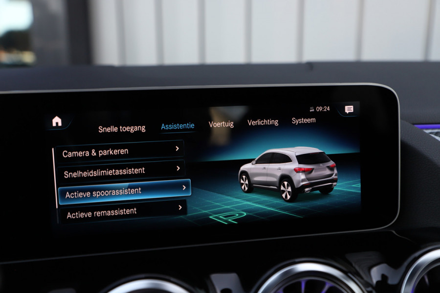 Mercedes-Benz GLA 200 AMG | 163PK | Pano | Memory | Keyless-go | Sfeerverlichting | Multibeam | Widescreen | Camera | 2020.
