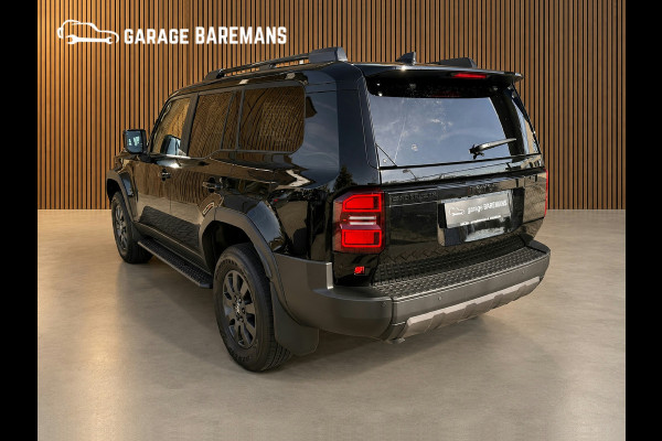 Toyota Land Cruiser 2.8 D-4D Hybrid Navigator VAN
