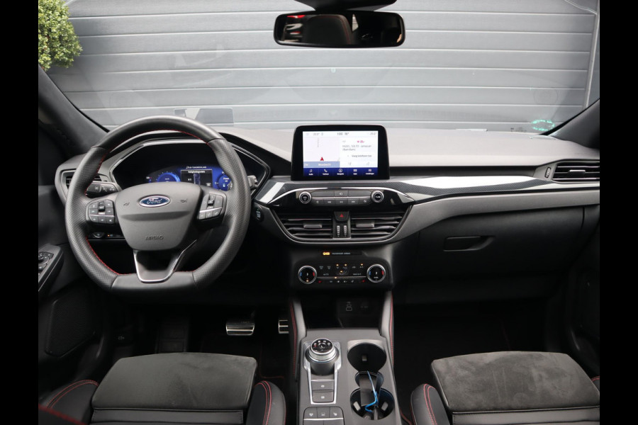 Ford Kuga 2.5 PHEV ST-Line X | Pano | Trekhaak | 20 Inch | Elektrich verstelbare stoelen | HUD | Winter pack | Full Options