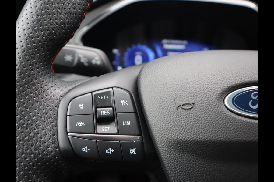 Ford Kuga 2.5 PHEV ST-Line X | Pano | Trekhaak | 20 Inch | Elektrich verstelbare stoelen | HUD | Winter pack | Full Options