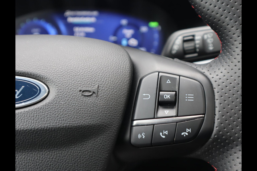 Ford Kuga 2.5 PHEV ST-Line X | Pano | Trekhaak | 20 Inch | Elektrich verstelbare stoelen | HUD | Winter pack | Full Options