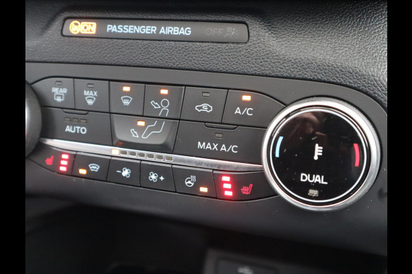 Ford Kuga 2.5 PHEV ST-Line X | Pano | Trekhaak | 20 Inch | Elektrich verstelbare stoelen | HUD | Winter pack | Full Options