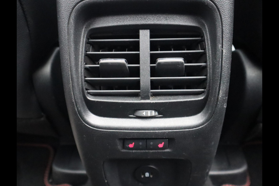 Ford Kuga 2.5 PHEV ST-Line X | Pano | Trekhaak | 20 Inch | Elektrich verstelbare stoelen | HUD | Winter pack | Full Options