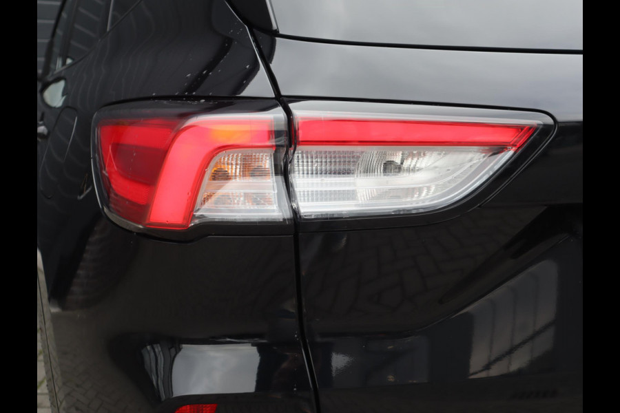 Ford Kuga 2.5 PHEV ST-Line X | Pano | Trekhaak | 20 Inch | Elektrich verstelbare stoelen | HUD | Winter pack | Full Options