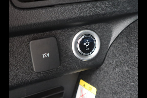 Ford Kuga 2.5 PHEV ST-Line X | Pano | Trekhaak | 20 Inch | Elektrich verstelbare stoelen | HUD | Winter pack | Full Options