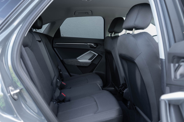 Audi Q3 Sportback 45 TFSI e / S-line/ Standkachel/ Adaptive Cruise Control/