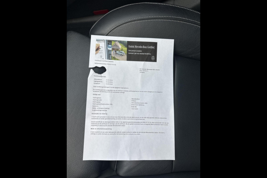Mercedes-Benz E-Klasse Estate 300 e Business Solution AMG MERCEDES GARANTIE T/M 03-2028 | SOH 93% | PANORAMADAK | ELEKTRISCHE TREKHAAK | DEALER ONDERHOUDEN | APPLE CARPLAY/ANDROID AUTO | BURMESTER AUDIO | 360° CAMERA |