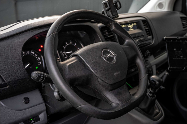 Opel Vivaro 1.5 L2H1 | Volledig ingericht | 1e Eigenaar | Cruise | PDC | Airco | 3-Zits