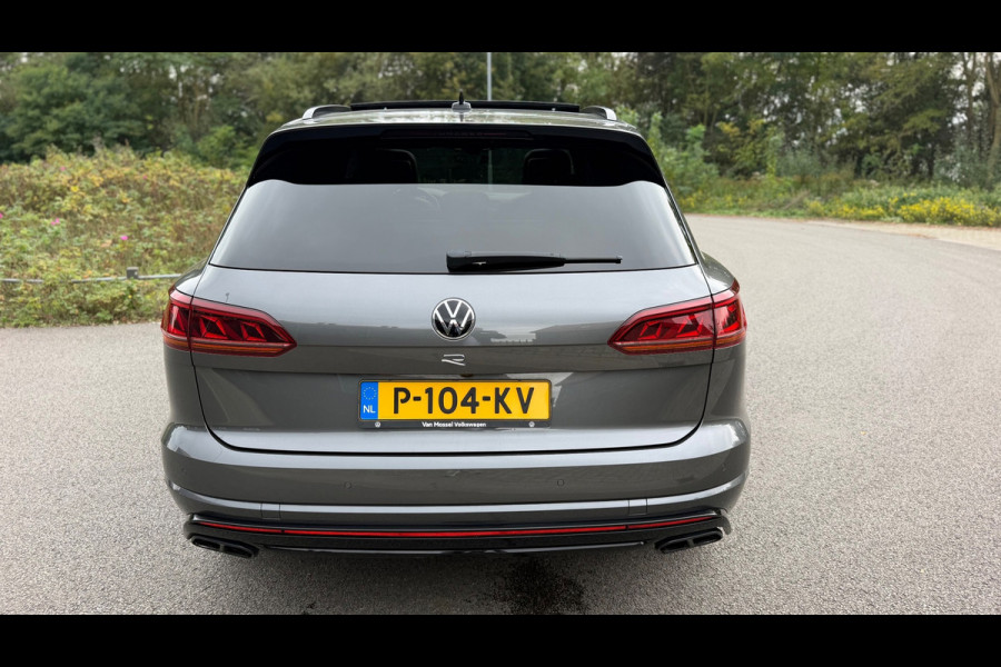 Volkswagen Touareg 3.0 TSi eHybrid Plugin 4-MOTION-R-Line Panoramadak leer Camera Electr.Trekhaak