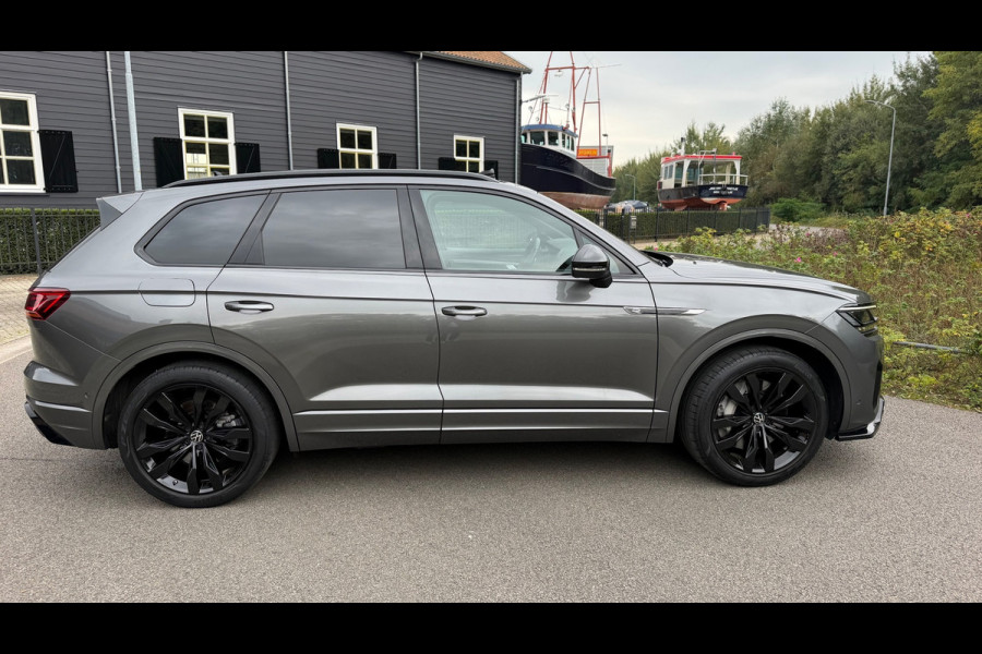 Volkswagen Touareg 3.0 TSi eHybrid Plugin 4-MOTION-R-Line Panoramadak leer Camera Electr.Trekhaak