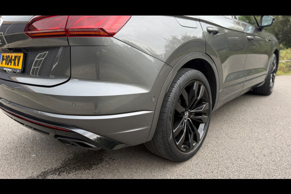 Volkswagen Touareg 3.0 TSi eHybrid Plugin 4-MOTION-R-Line Panoramadak leer Camera Electr.Trekhaak