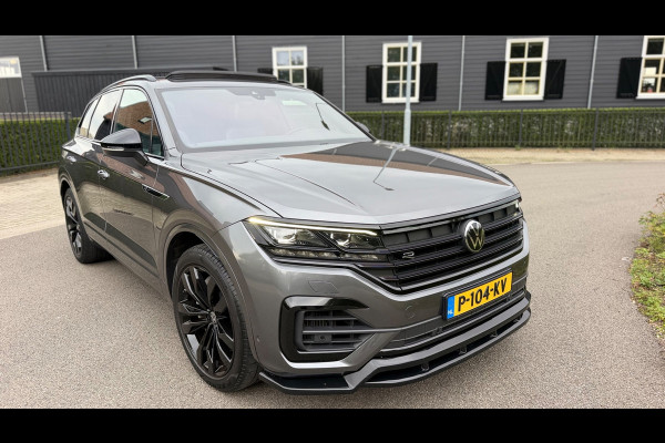 Volkswagen Touareg 3.0 TSi eHybrid Plugin 4-MOTION-R-Line Panoramadak leer Camera Electr.Trekhaak