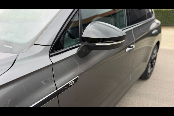 Volkswagen Touareg 3.0 TSi eHybrid Plugin 4-MOTION-R-Line Panoramadak leer Camera Electr.Trekhaak
