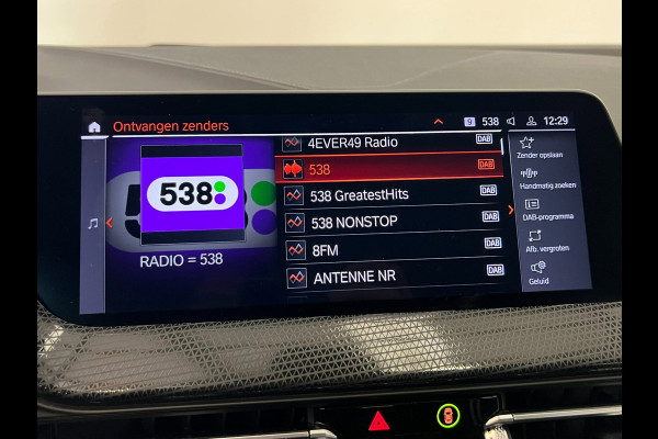 BMW 1-serie 118i Executive Edition / NL-auto / BTW / CarPlay