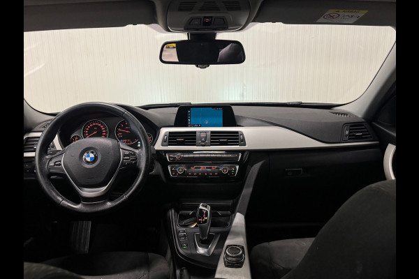 BMW 3 Serie Touring 318i Luxury | SCHUIF/KANTEL | SHADOW LINE | XENON | STOELVERWAMING