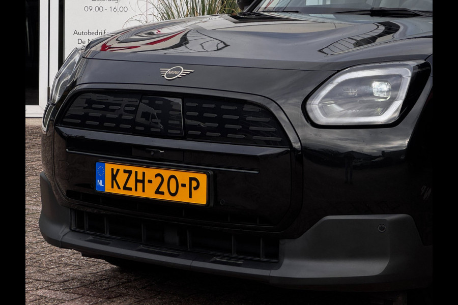 MINI Countryman E Favoured XL 66.5 kWh | 97% SOH | Pano | 360 Camera | Harman / Kardon | HUD | Elek. Achterklep