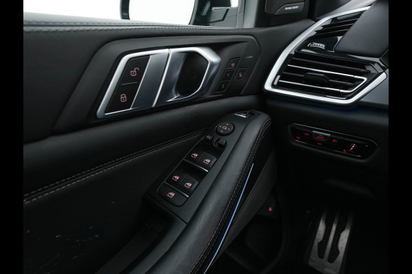 BMW X5 xDrive45e M-Sport-Styling High Executive (Plug-In) {SoH-91%} (INCL-BTW) *PANO | LEATHER | LASER-LED | HARMAN/KARDON | MEMORY-PACK | TOPVIEW | ADAPTIVE-CRUISE | BLINDSPOT | DIGI-COCKPIT | PRIVACY-GLASS | SHIFTPADDLES | HEAD-UP | TOWBAR | 22''A