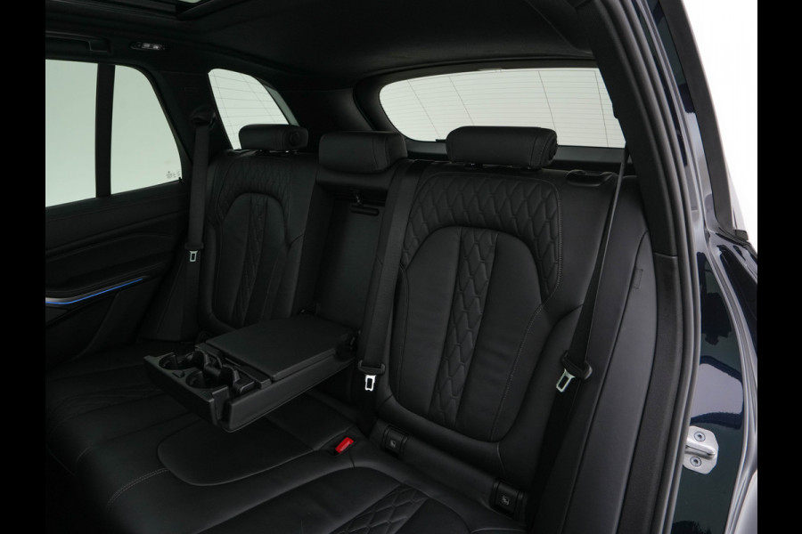 BMW X5 xDrive45e M-Sport-Styling High Executive (Plug-In) {SoH-91%} (INCL-BTW) *PANO | LEATHER | LASER-LED | HARMAN/KARDON | MEMORY-PACK | TOPVIEW | ADAPTIVE-CRUISE | BLINDSPOT | DIGI-COCKPIT | PRIVACY-GLASS | SHIFTPADDLES | HEAD-UP | TOWBAR | 22''A