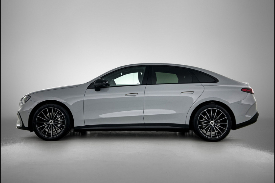 Mercedes-Benz C-Klasse 400 4MATIC Launch Edition 94 kWh | Premium pakket | Winterpakket | Rijassistentiepakket Plus | Sportstoelen pakket | Trekhaak | Panoramisch dak | Sierelementen zwart scheepsdek hout | 20" multispaaks lichtmetalen AMG velgen |
