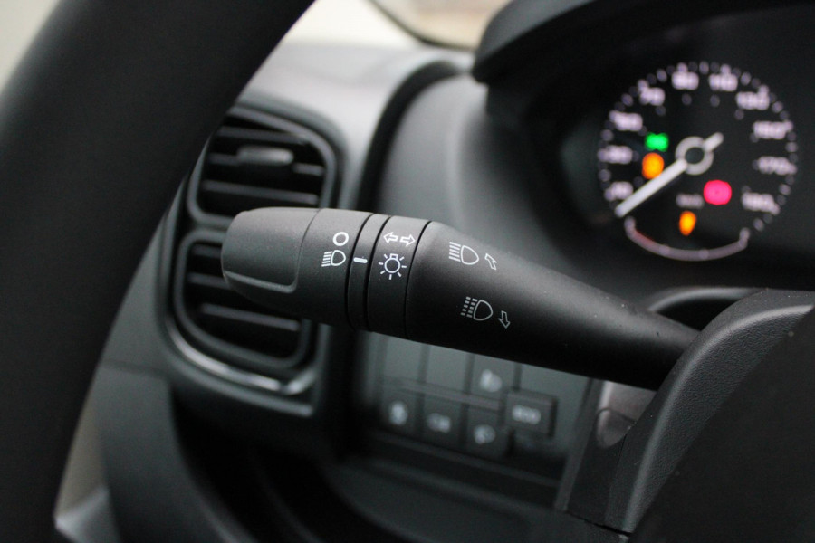 Fiat Ducato 33 2.2 MultiJet 140PK L3H2 | NIEUWE BUS! BPM VRIJ! | ACHTERUITRIJ CAMERA | APPLE CARPLAY/ANDROID AUTO | 3-ZITS | CRUISE CONTROL | CLIMATE CONTROL | DAB+ RADIO | DIGITALE COCKPIT |