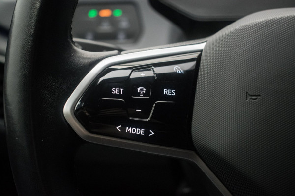 Volkswagen ID.3 Life 58 kWh 204PK SOH 94% NL-auto [ Stoel- Stuurverwarming Adaptive Cruise Control IQ-Drive Carplay ]