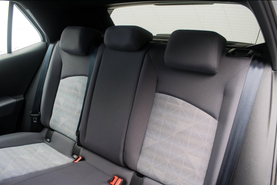 Volkswagen ID.3 Life 58 kWh 204PK SOH 94% NL-auto [ Stoel- Stuurverwarming Adaptive Cruise Control IQ-Drive Carplay ]
