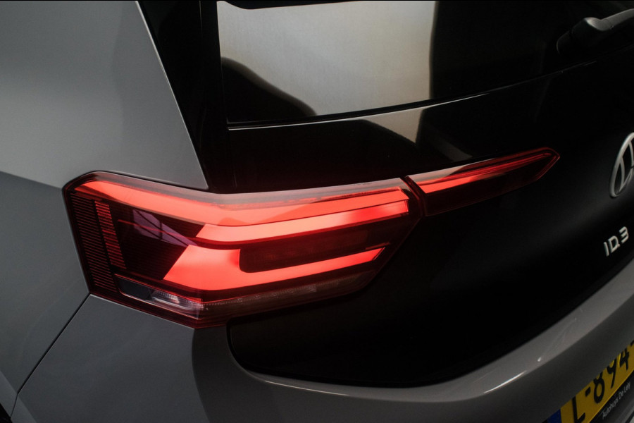 Volkswagen ID.3 Life 58 kWh 204PK SOH 94% NL-auto [ Stoel- Stuurverwarming Adaptive Cruise Control IQ-Drive Carplay ]