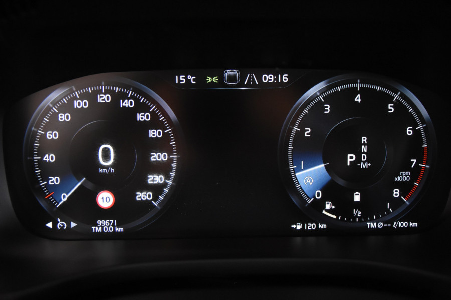 Volvo XC60 2.0 B4 Momentum *1ste Eigenaar*Leer*Panoramadak*Trekhaak*