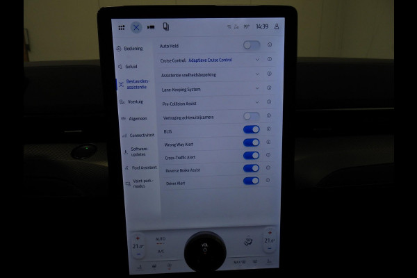 Ford Mustang Mach-E RWD 75 kWh LEER/NAVI/360CAM/LED/B&O/18"LMV!