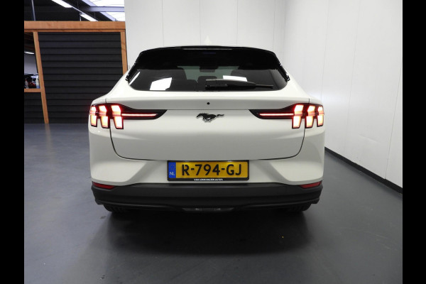Ford Mustang Mach-E RWD 75 kWh LEER/NAVI/360CAM/LED/B&O/18"LMV!