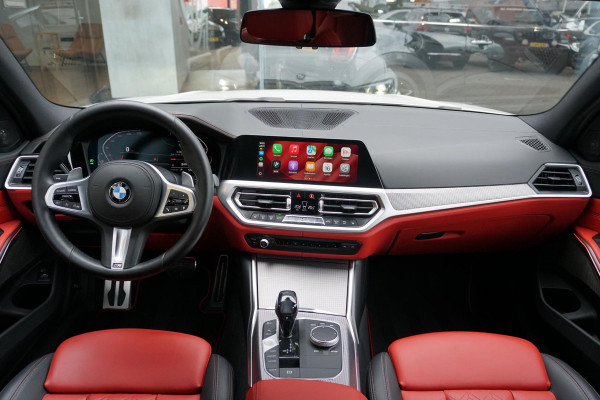 BMW 3 Serie Touring 330i High Executive Edition M + INDIVIDUAL LEDER / MINERALWEISS METALLIC / M-PERFORMANCE