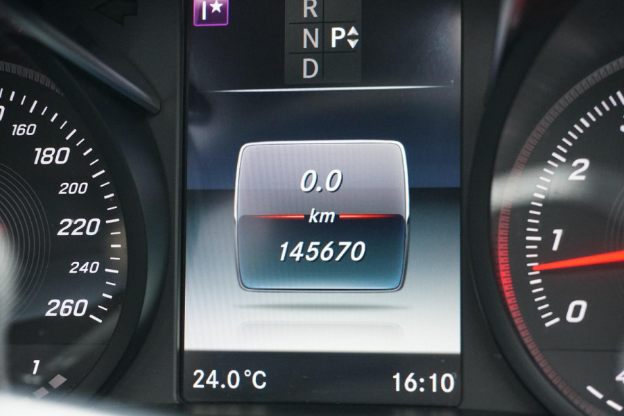 Mercedes-Benz C-Klasse Coupé 250 AMG-line 211PK + PANORAMA / CAMERA / STOELVERWARMING