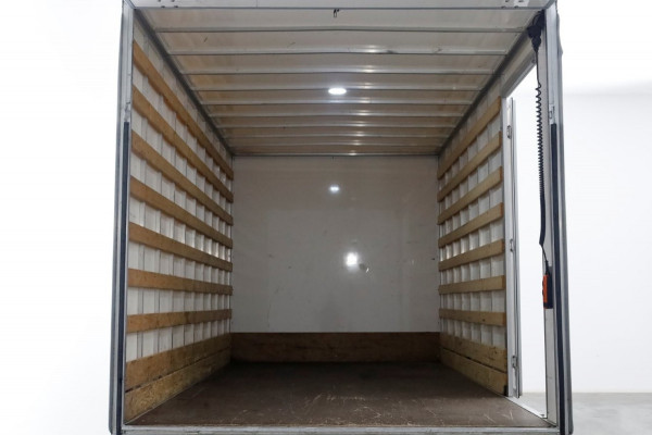 Volkswagen Crafter 35 2.0 TDI 140pk Bakwagen met laadklep en zijdeur 03-2022