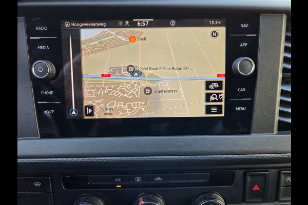 Volkswagen Transporter Automaat 2.0 TDI L2 Highline Navi Airco Achteruitrijcamera