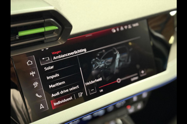 Audi RS 3 SPORTBACK 2.5 TFSI RS 3 quattro | Pano | carbon | Kuipstoelen | ACC | Keyless | Sfeerverlichting