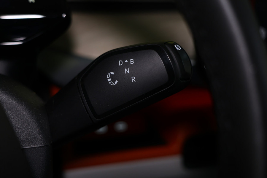 Volkswagen ID. Buzz 1st Max 77kWh BTW | Elek. Deuren | Leder | 360° | Trekhaak