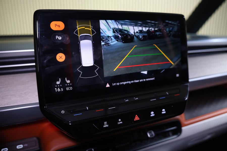 Volkswagen ID. Buzz 1st Max 77kWh BTW | Elek. Deuren | Leder | 360° | Trekhaak