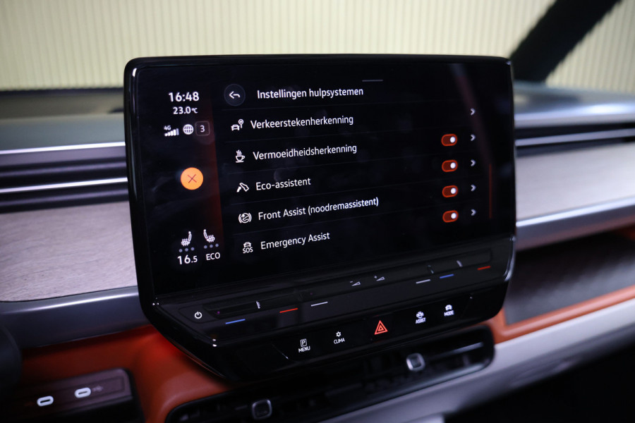 Volkswagen ID. Buzz 1st Max 77kWh BTW | Elek. Deuren | Leder | 360° | Trekhaak