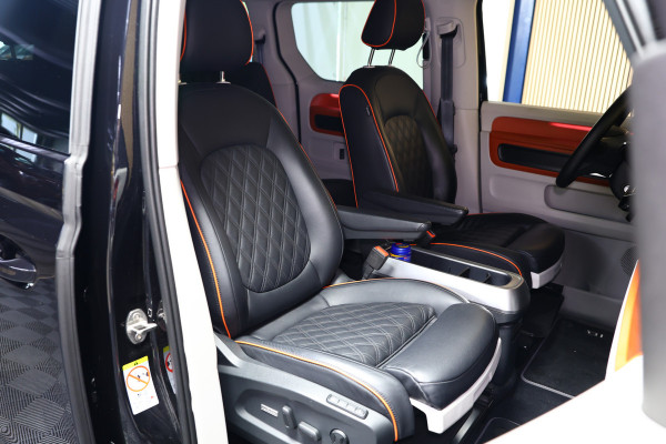 Volkswagen ID. Buzz 1st Max 77kWh BTW | Elek. Deuren | Leder | 360° | Trekhaak