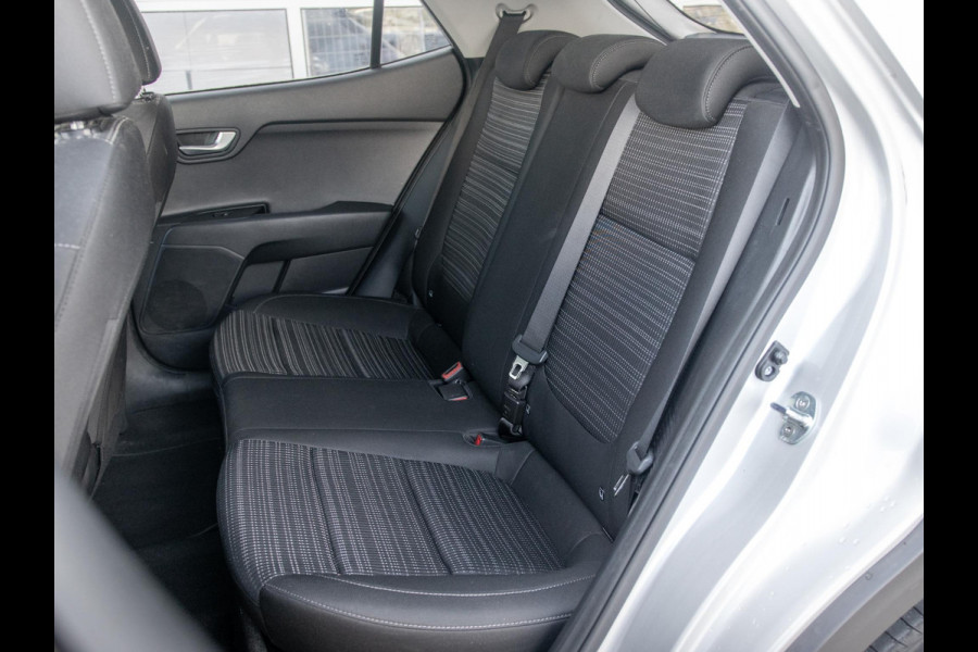 Kia Stonic 1.0 T-GDi MHEV DynamicPlusLine | Keyless entry en start | LM velgen | privacy glass