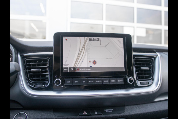 Kia Stonic 1.0 T-GDi MHEV DynamicPlusLine | Keyless entry en start | LM velgen | privacy glass