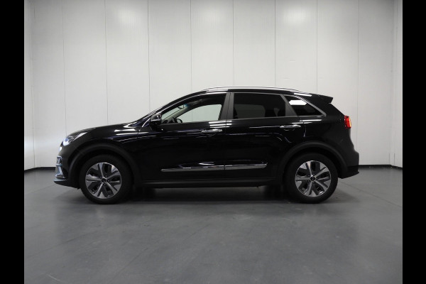 Kia e-Niro ExecutiveLine 64 kWh LEER/MEMORY/CAMERA/LED/JBL/17"LMV!