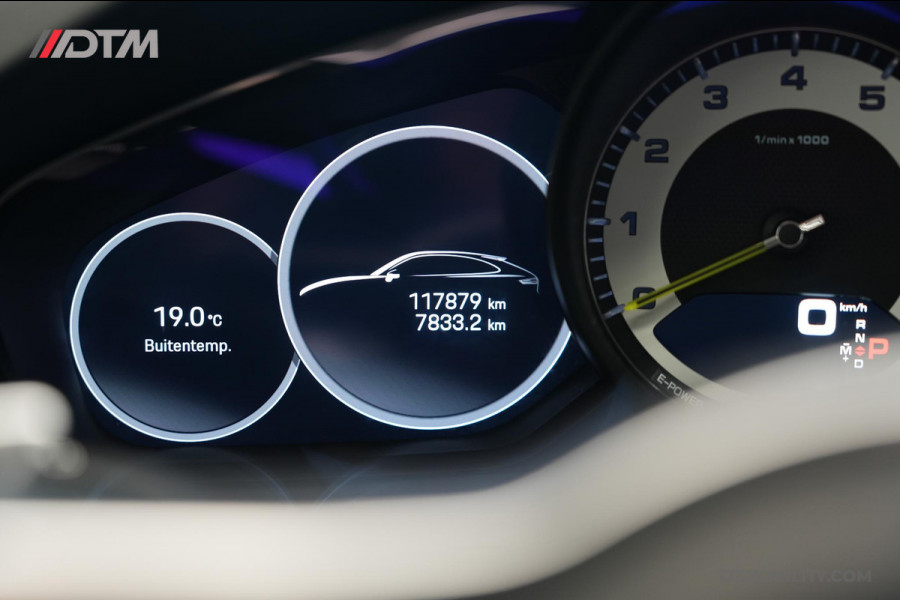 Porsche Cayenne Coupé 3.0 E-Hybrid Platinum Sport Design & Chrono | Vol Optie!