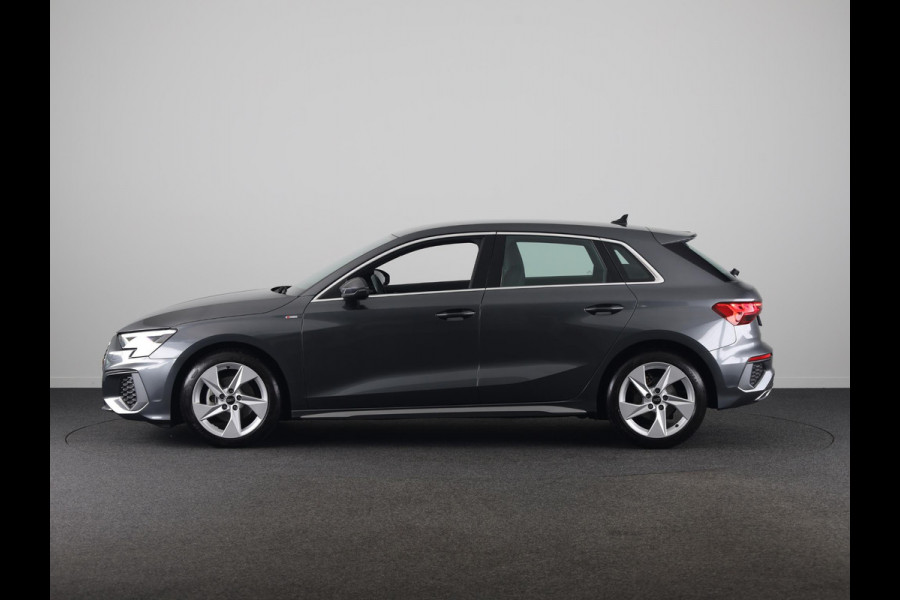 Audi A3 Sportback 30 TFSI S edition 110 pk | Navigatie | Parkeersensoren achter | Autom. airco | LED koplampen | Apple Carplay/Android Auto |