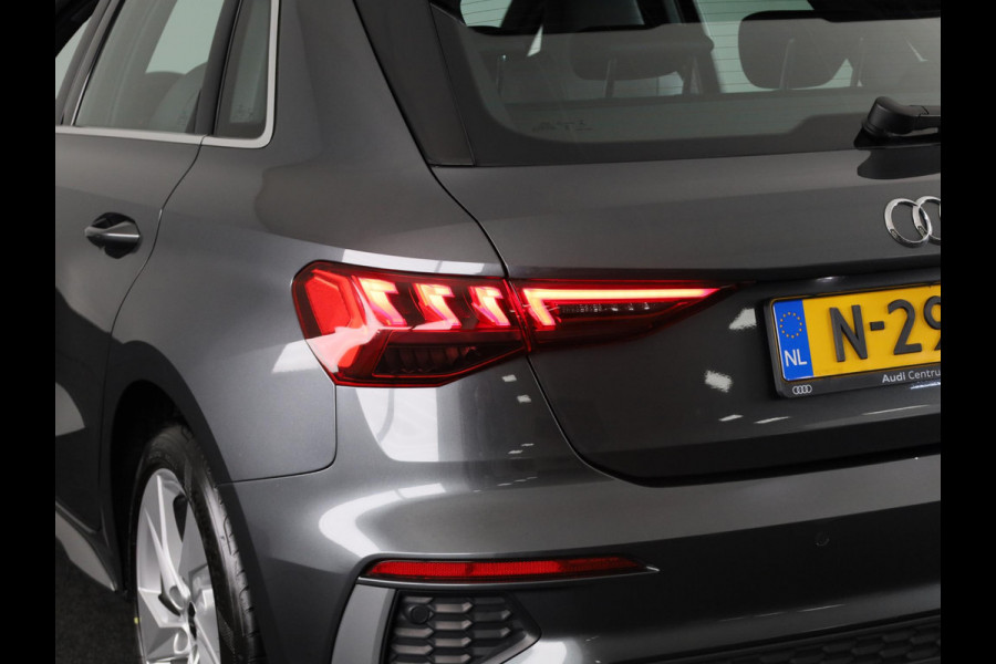 Audi A3 Sportback 30 TFSI S edition 110 pk | Navigatie | Parkeersensoren achter | Autom. airco | LED koplampen | Apple Carplay/Android Auto |